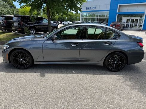 Used 2022 BMW 330i xDrive Sedan w/ M Sport Package AWD/4WD image 2