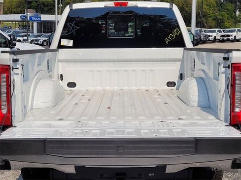 New 2026 Ford F250 Lariat w/ Chrome Package image 7