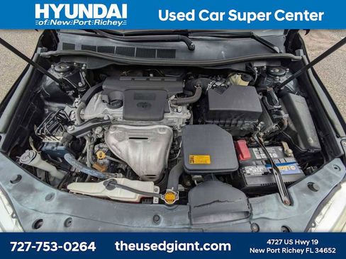 Used 2015 Toyota Camry LE FWD image 13
