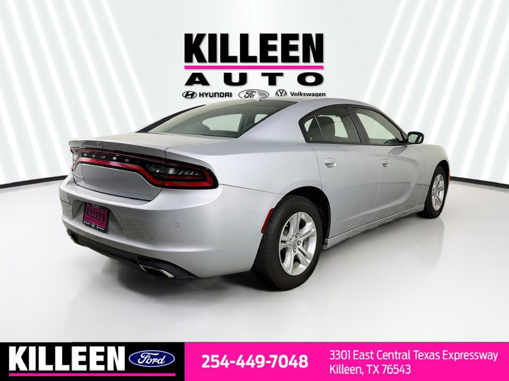 Used 2023 Dodge Charger SXT RWD image 9