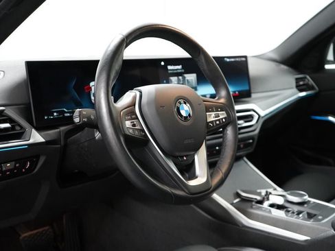 Used 2024 BMW 330i xDrive Sedan AWD/4WD image 15