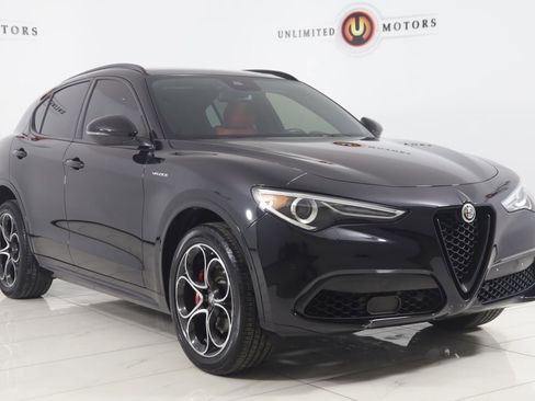 Used 2023 Alfa Romeo Stelvio Veloce image 24