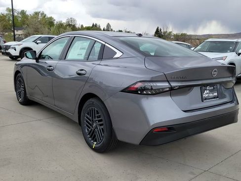 New 2026 Nissan Sentra SV FWD image 3