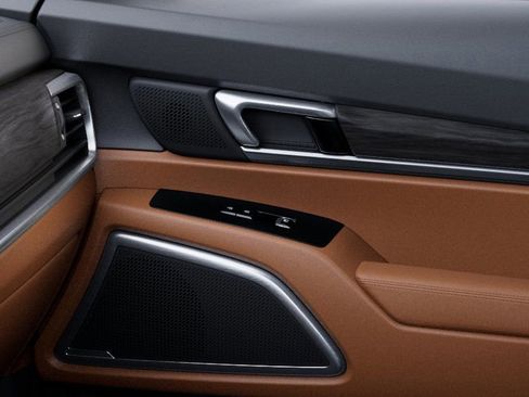 Used 2025 Kia Telluride AWD image 25