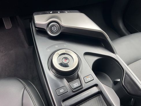 Certified 2025 Kia EV6 Light image 17