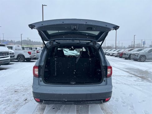 Certified 2022 Honda Pilot TrailSport image 11
