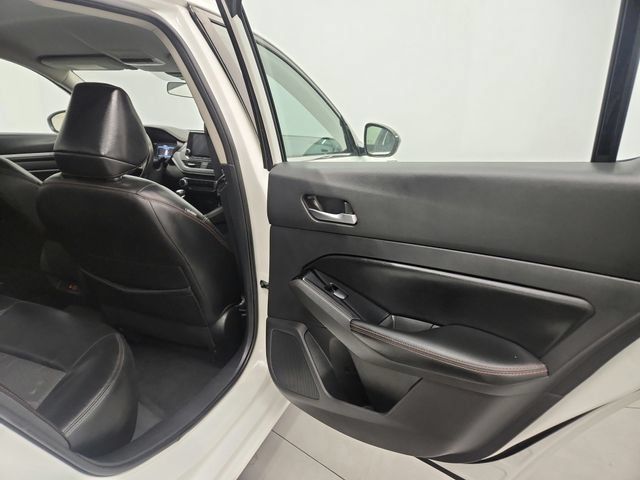 Used 2024 Nissan Altima 2.5 SR FWD image 24