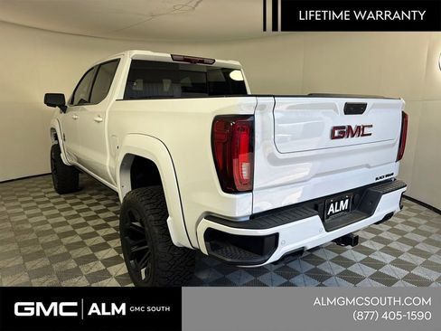 New 2026 GMC Sierra 1500 AT4 w/ AT4 Premium Package AWD/4WD image 9