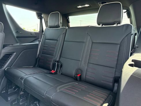 New 2026 GMC Yukon AT4 Ultimate AWD/4WD image 33
