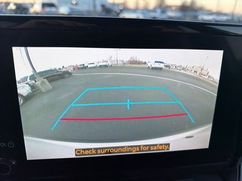 Certified 2023 Toyota Corolla Cross LE image 21