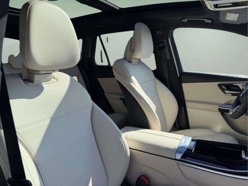 Certified 2026 Mercedes-Benz GLC 300 GLC 300 image 28