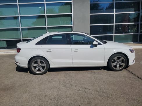 Used 2017 Audi A3 2.0T Premium FWD image 7