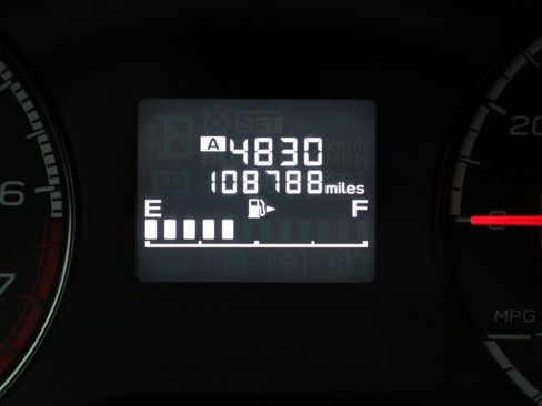 Used 2018 Subaru Impreza 2.0i image 7