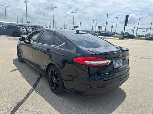 Used 2020 Ford Fusion SE w/ Equipment Group 151A FWD image 3