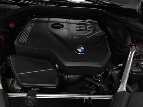 Used 2023 BMW 530i w/ Premium Package RWD image 17