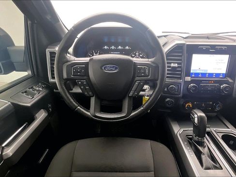 Used 2019 Ford F150 XLT w/ Equipment Group 302A Luxury AWD/4WD image 4