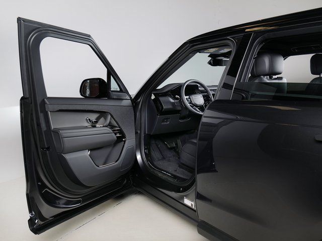 New 2026 Land Rover Range Rover Sport SE AWD/4WD image 23