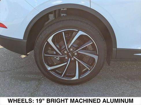 New 2024 Lincoln Corsair Reserve w/ Equipment Group 201A image 6