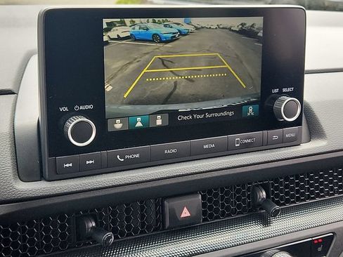 Used 2025 Honda CR-V EX image 18