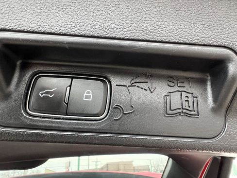 Used 2021 Ford Explorer Limited w/ Equipment Group 301A image 56