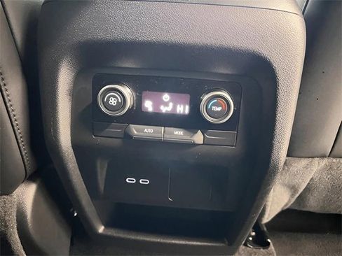 Certified 2025 Buick Enclave Sport Touring image 13