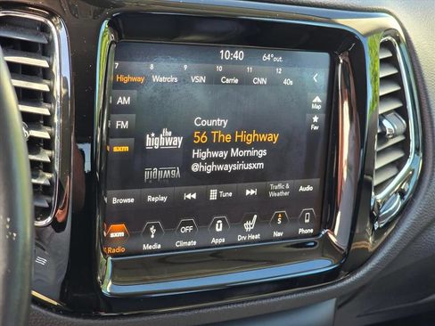 Used 2018 Jeep Compass Limited w/ Navigation Group AWD/4WD image 20