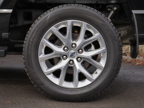 Certified 2023 Ford F150 XLT w/ Equipment Group 301A Mid image 18