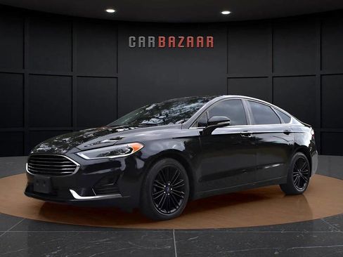 Used 2020 Ford Fusion SEL image 1