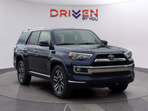 Used 2016 Toyota 4Runner Limited image 7