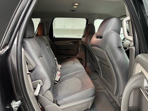 Used 2017 Chevrolet Traverse LS image 13