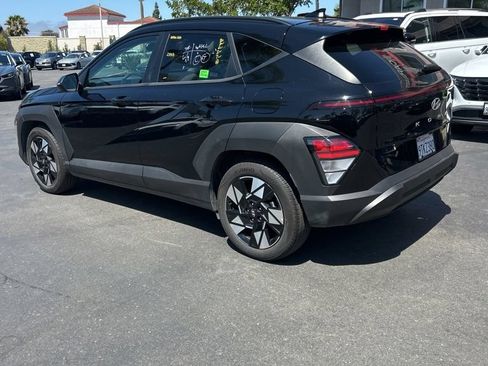 Used 2025 Hyundai Kona SEL FWD image 7