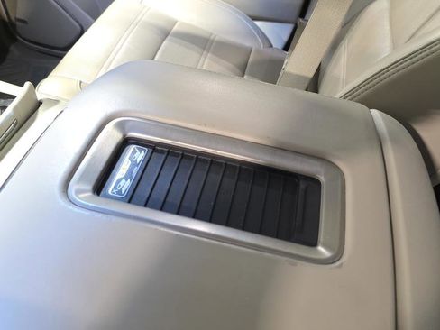 Used 2016 GMC Yukon Denali w/ Open Road Package image 38