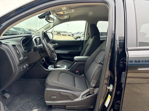 Used 2019 Chevrolet Colorado LT w/ Redline Special Edition image 11