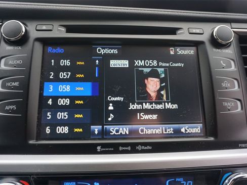 Used 2019 Toyota Highlander Plus image 10