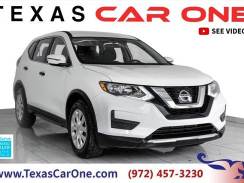 Used 2017 Nissan Rogue S FWD image 1