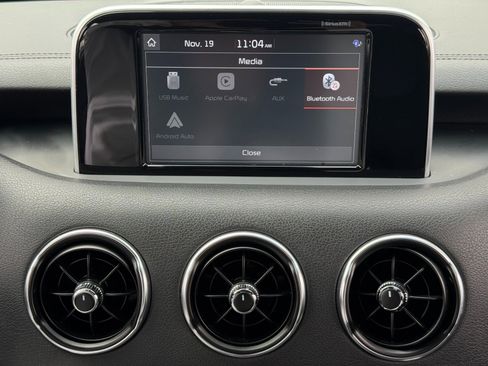 Used 2020 Kia Stinger GT-Line image 22