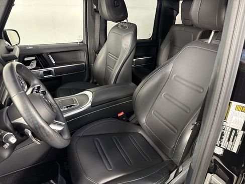 Used 2025 Mercedes-Benz G 550 image 18