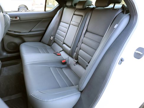 Used 2023 Lexus IS 350 F Sport w/ Navigation Package image 22