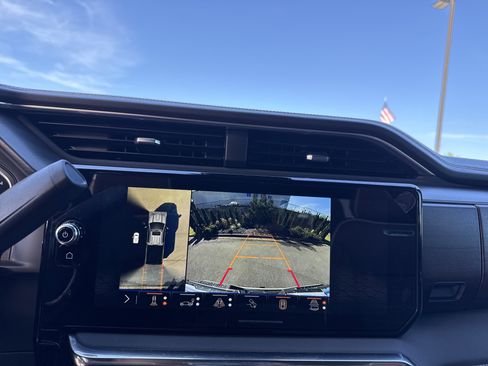 New 2026 GMC Sierra 2500 Denali Ultimate AWD/4WD image 24