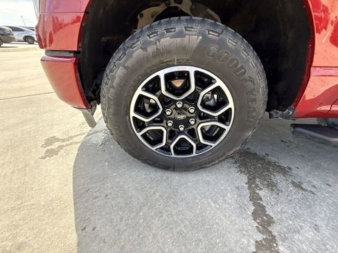 Used 2022 Ford F150 XLT w/ Equipment Group 302A High image 10