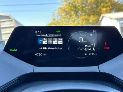 Used 2024 Toyota Prius LE FWD image 26
