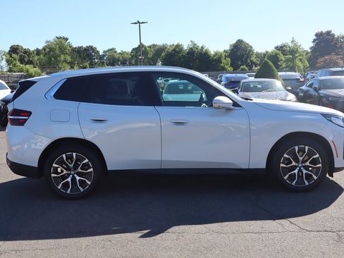 Used 2025 BMW X3 xDrive30i AWD/4WD image 4
