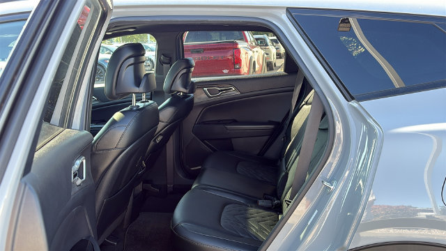 Used 2023 Kia Sportage X-Line w/ X-Line Premium Package AWD/4WD image 25