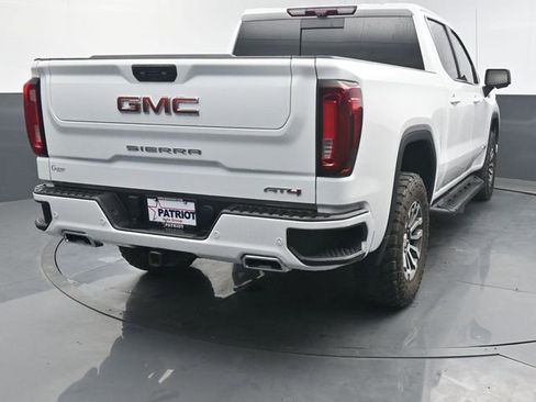 Used 2023 GMC Sierra 1500 AT4 w/ AT4 Premium Package image 5