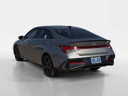 New 2026 Hyundai Elantra SEL Sport Premium image 3