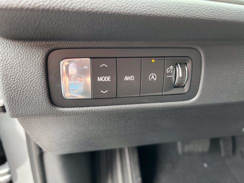 New 2026 Chevrolet Traverse LT AWD/4WD image 20