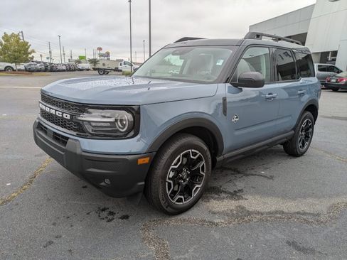 New 2025 Ford Bronco Sport Outer Banks image 8
