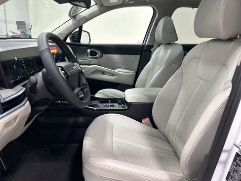 New 2026 Kia Sorento SX image 9
