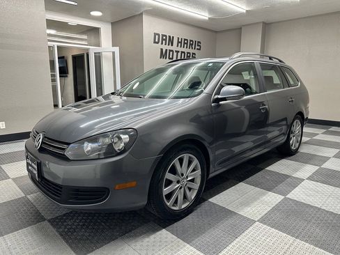 Used 2014 Volkswagen Jetta TDI FWD image 2