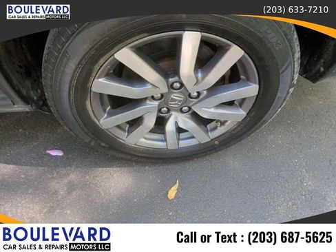 Used 2019 Honda Pilot EX image 29